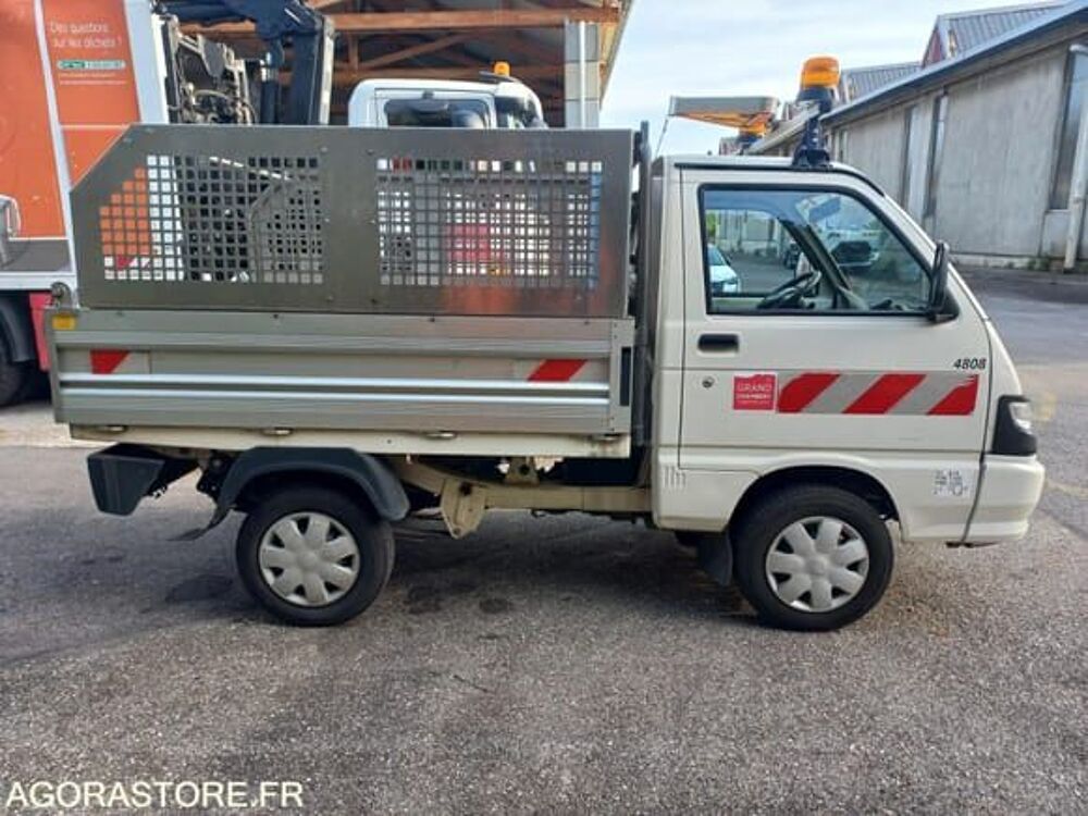 Porter ZAPS90TJW00001440 occasion 93100 Chamb&eacute;ry