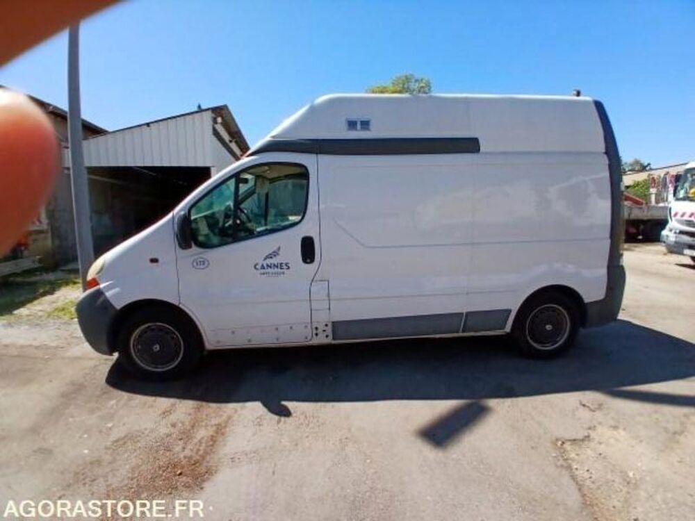 Trafic VF1FLBBD55Y091047 2005 occasion 93100 Cannes