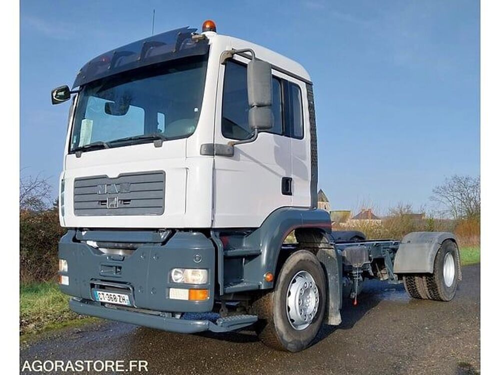   occasion 93100 Huill&eacute;-L&eacute;zign&eacute;