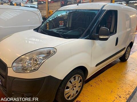 Annonce voiture Fiat Doblo 1000 €