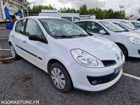 Clio VF1BR1F0H40779797 2008 occasion 93100 Ch&acirc;lons-En-Champagne