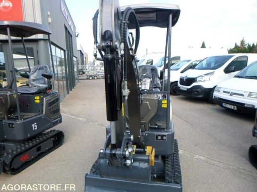 Tracto Pelle  occasion 93100 Le Soler