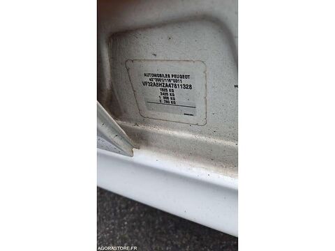 206 VF32A8HZA47811328 occasion 93100 Lamballe-Armor