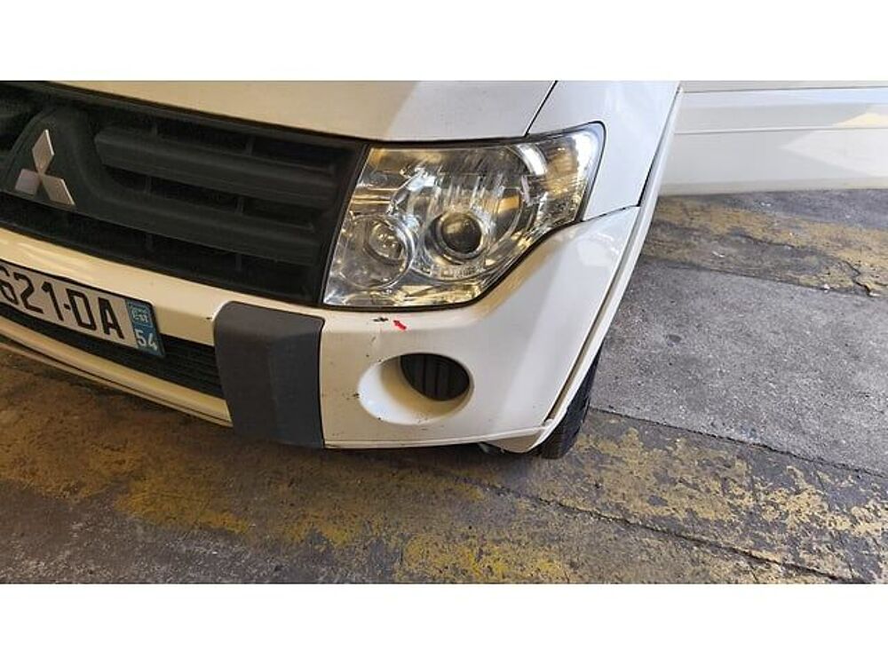 Pajero JMBLNV98WBJ000365 occasion 93100 Le Grand Bourgtheroulde