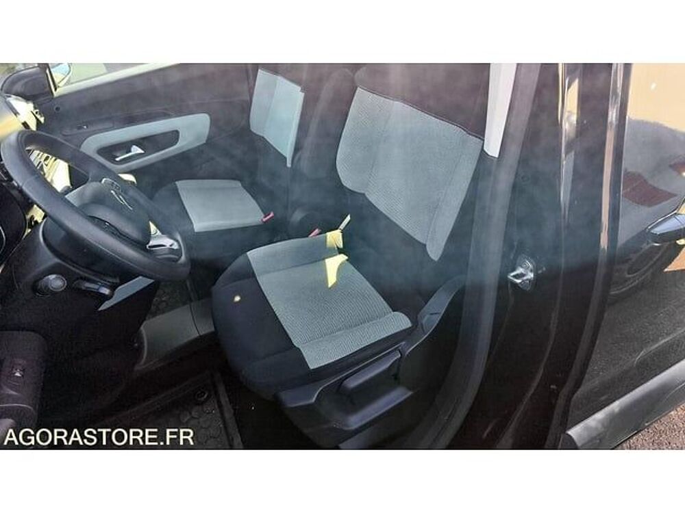 Berlingo VR7ECYHZ2MJ563132 occasion 93100 Grand Bourgtheroulde