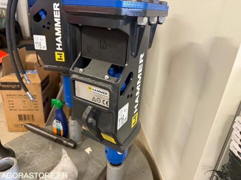 Pieces d&eacute;tach&eacute;es et accessoires Engins BTP  occasion 93100 Savignac