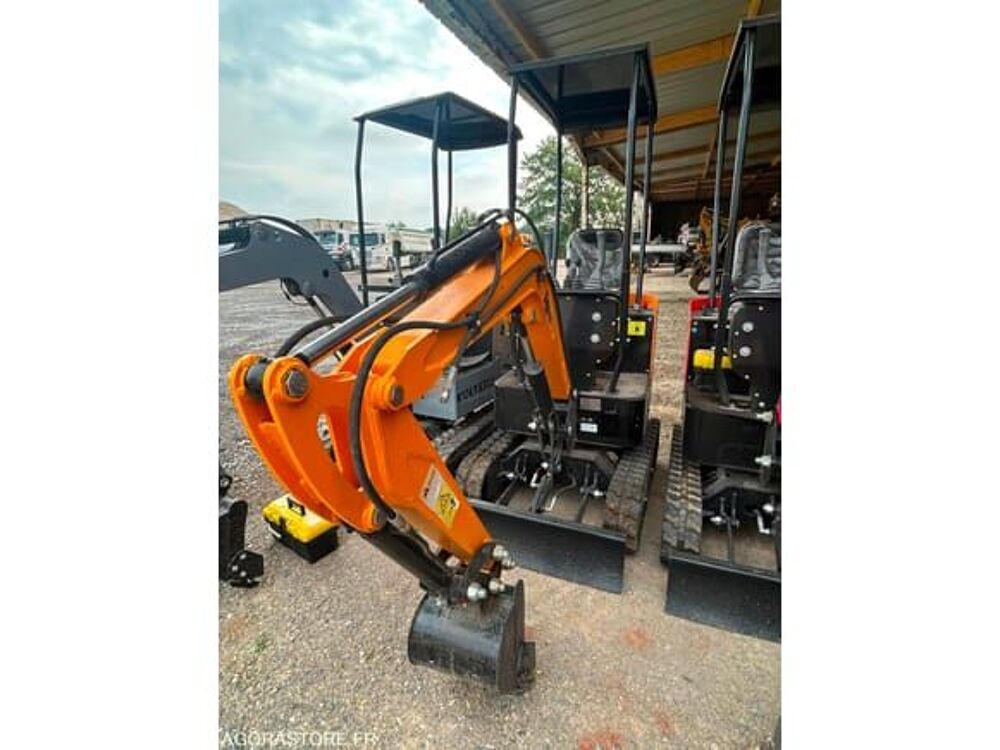 Tracto Pelle 2025 occasion 93100 Montreuil