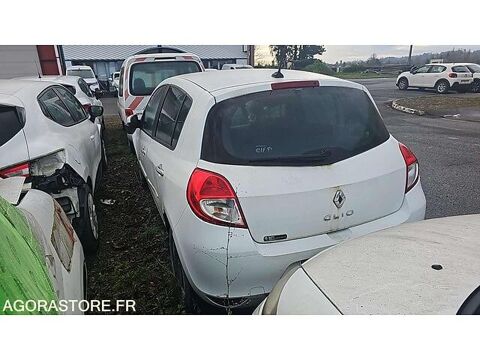 Clio VF1BR1F0544008131 occasion 93100 Moulins