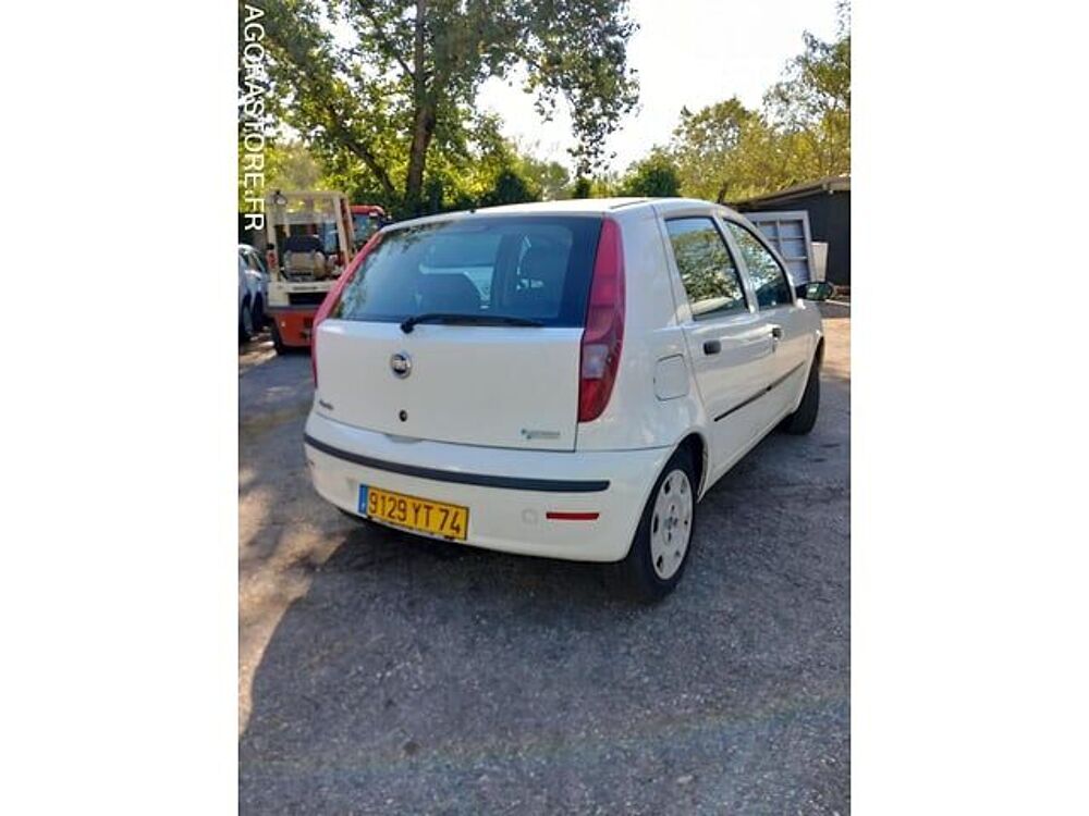 Punto ZFA18800000926269 occasion 93100 Annecy