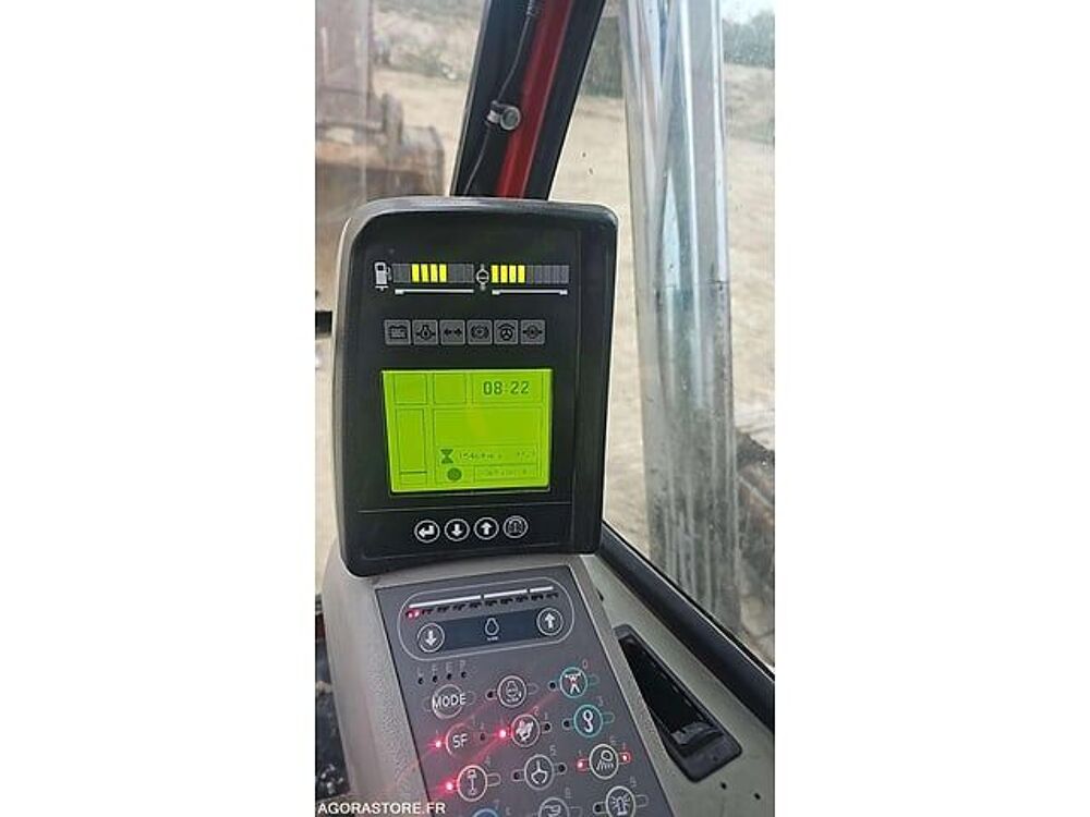 Tracto Pelle 2008 occasion 93100 Gellainville