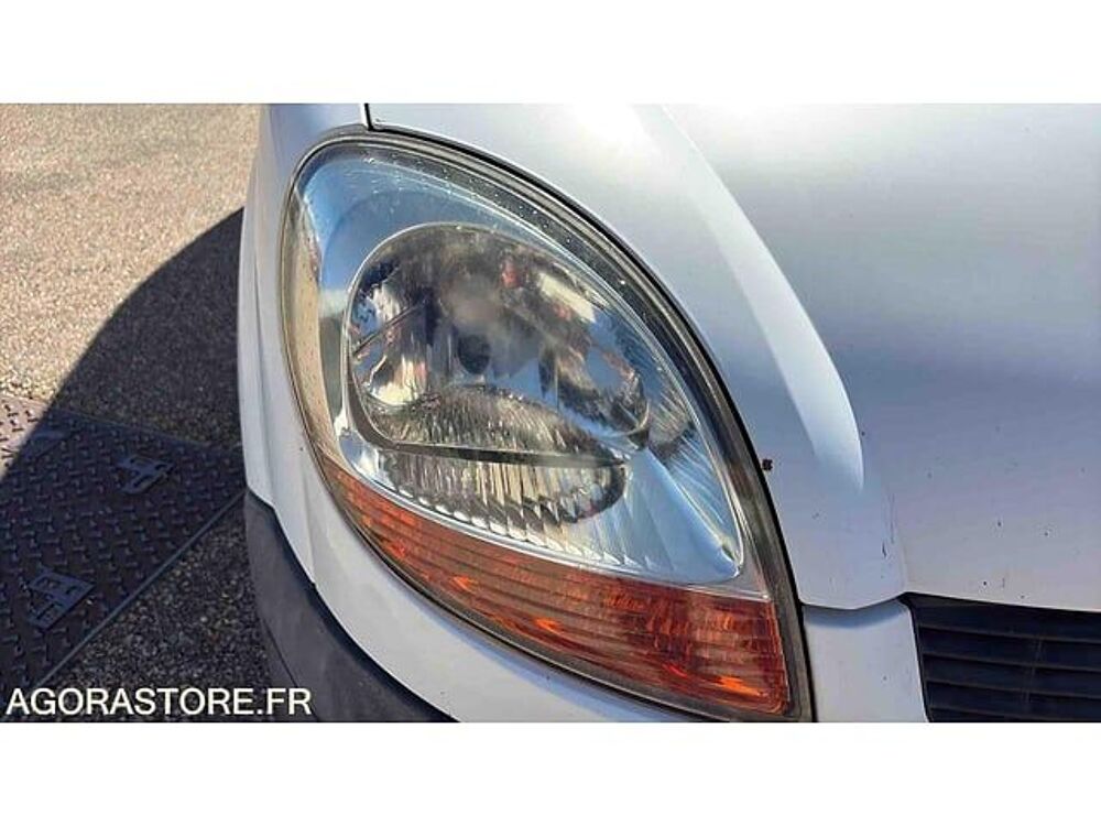 Kangoo VF1FC07AF31639862 occasion 93100 Bourg-En-Bresse