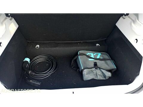 Zo&eacute; VF1AG000361564596 occasion 93100 Auxerre