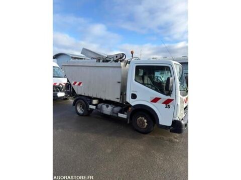 Annonce voiture Camion magasin Camion magasin 9900 €