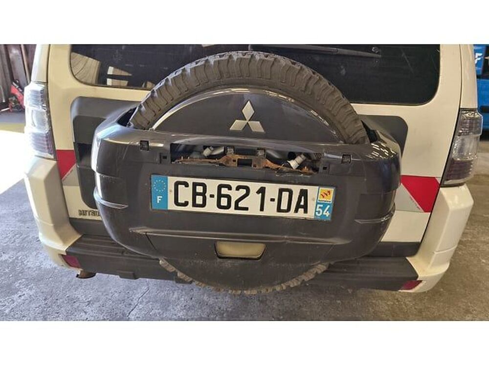 Pajero JMBLNV98WBJ000365 occasion 93100 Le Grand Bourgtheroulde