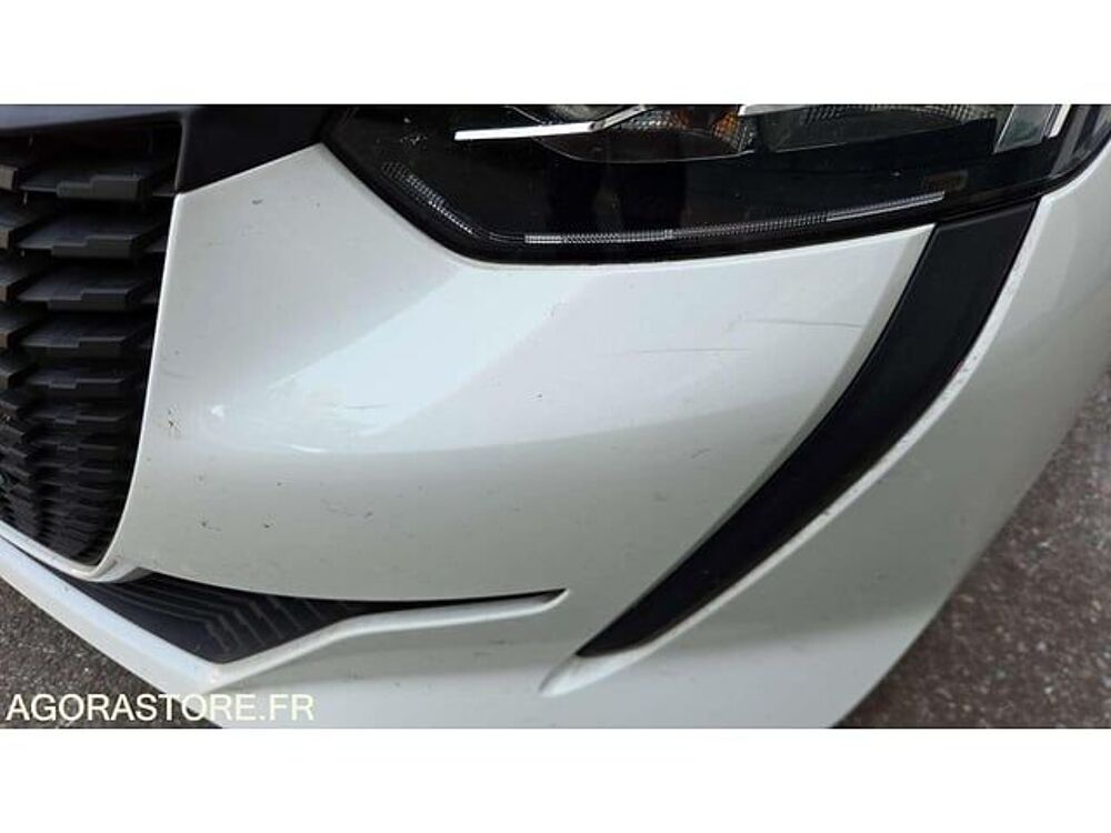 208 VR3UPHMHDN5902343 occasion 93100 Vitrolles