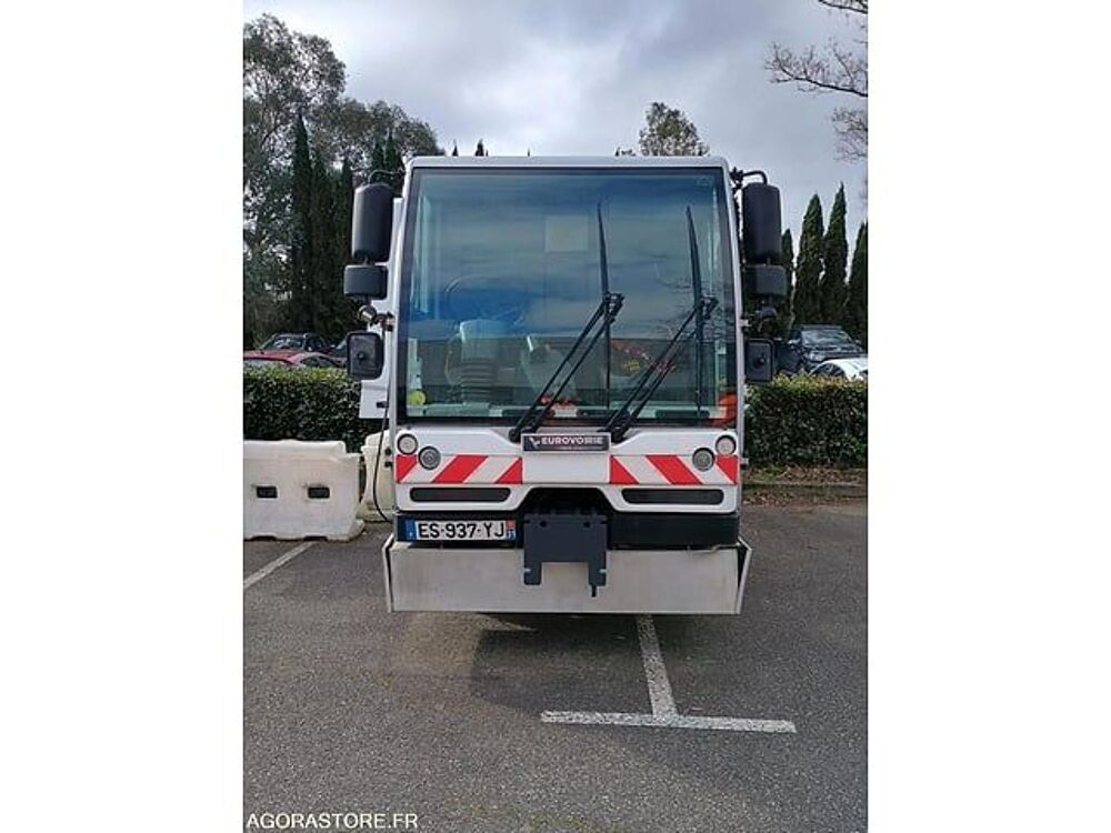   occasion 93100 Nanterre