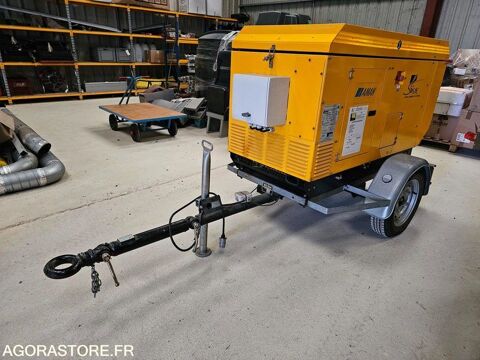 Ecim REMORQUE ECIM + GROUP ELECTROGENE 159 heures 200... 1758 93100 Jaunay-marigny