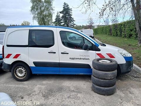 Annonce voiture Peugeot Partner 2000 €