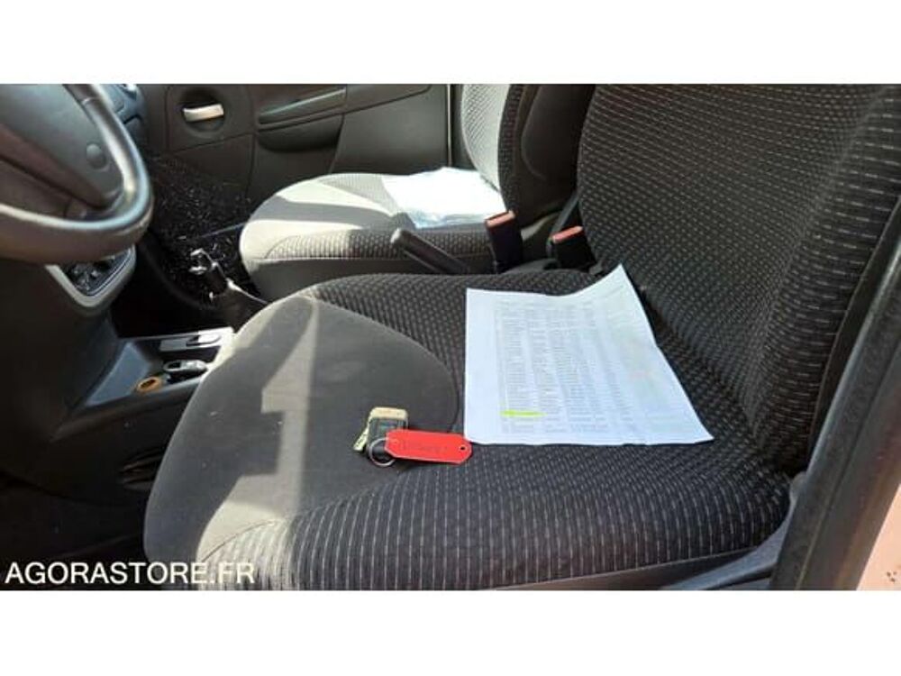 C3 VF7FCKFVC9A030384 occasion 93100 Aix-En-Provence