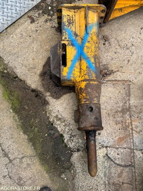 Utilitaire Pieces d&eacute;tach&eacute;es et accessoires Engins BTP  occasion Issoire 93100