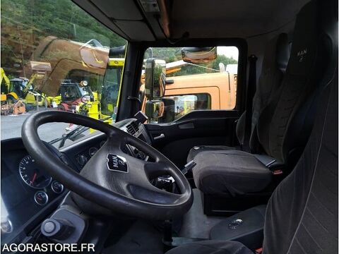   occasion 93100 Digne-Les-Bains