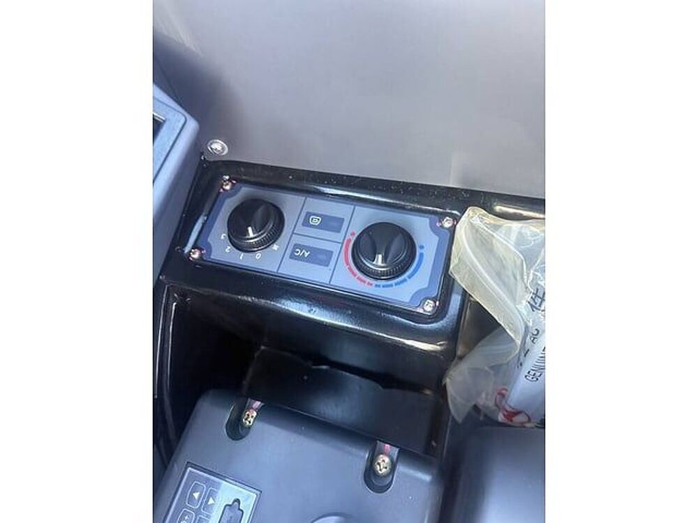 Tracto Pelle 2025 occasion 93100 Calmont
