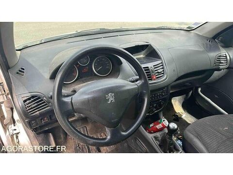 206 VF32L8HZA9Y170635 occasion 93100 Galluis