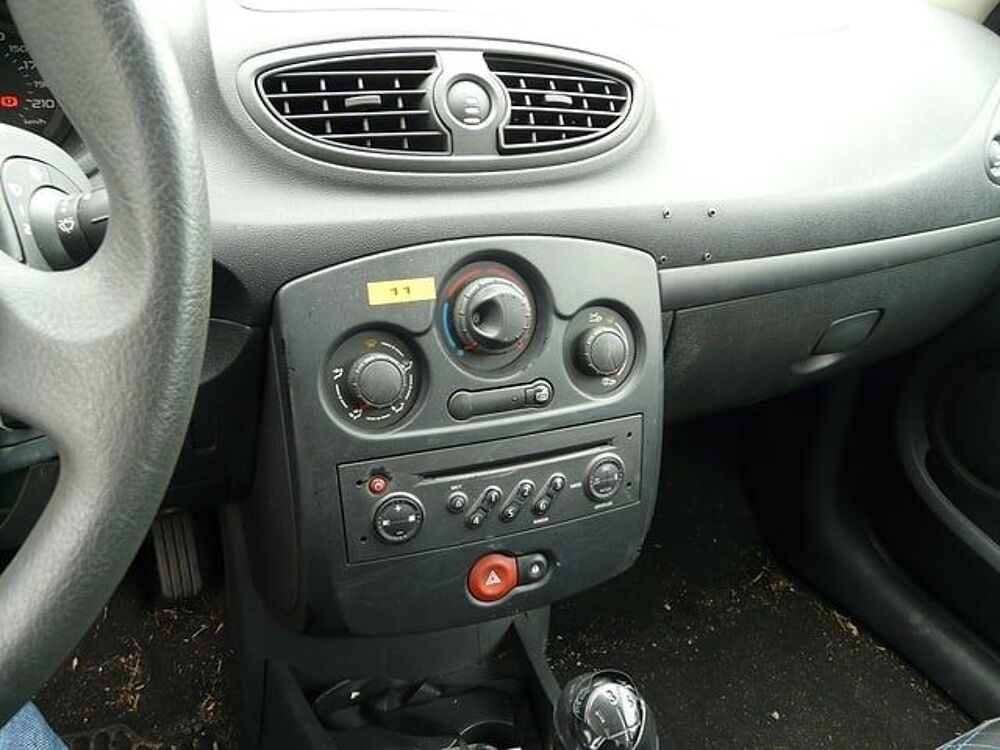 Clio VF1BRGOH40059627 occasion 93100 Limoges