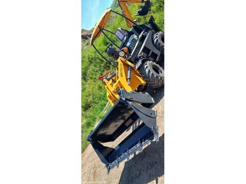 Tracto Pelle 2026 occasion 93100 Lavigerie