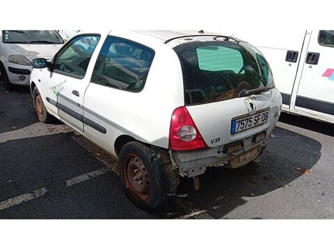 Clio VF1CB3KEF31261249 occasion 93100 Charleville-M&eacute;zi&egrave;res