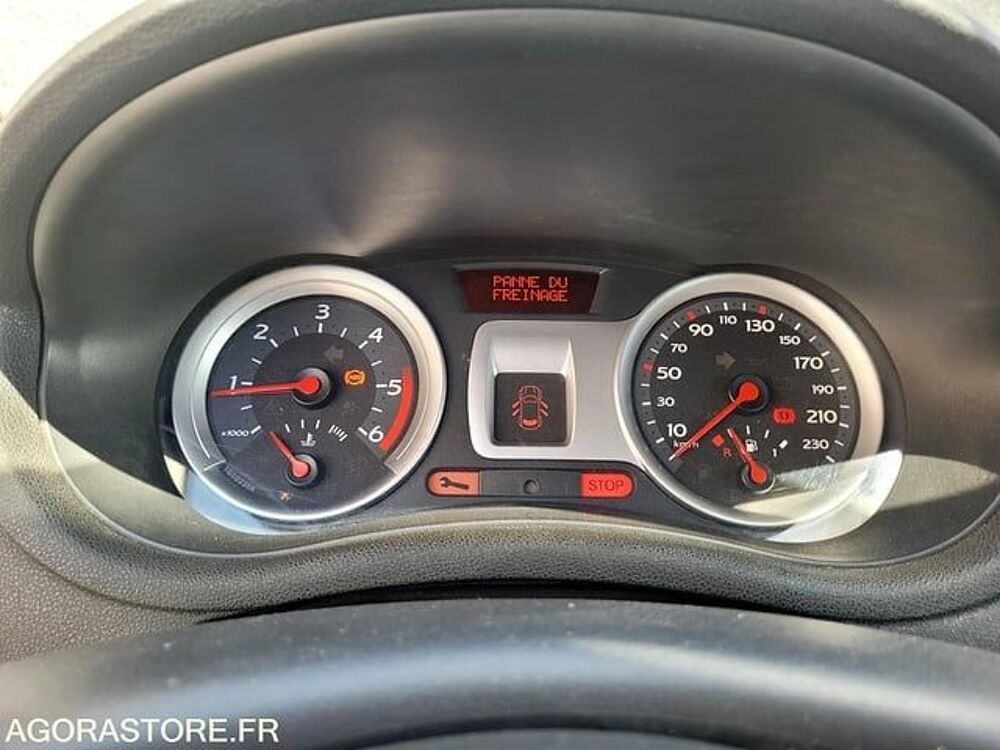 Clio VF1BR1G0H37509345 2007 occasion 93100 Mably