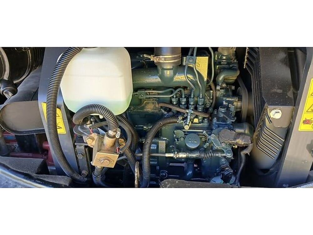 Tracto Pelle 2018 occasion 93100 Lavigerie