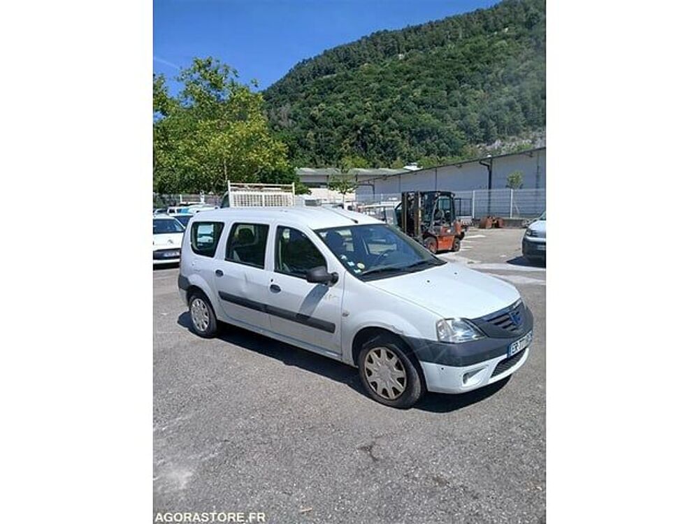 Logan UU1KSDEW539942004 occasion 93100 Annecy