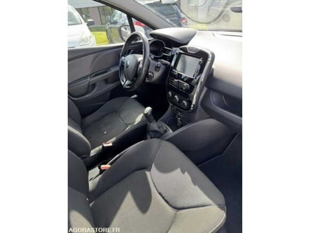 Clio VF15RRL0H48345739 occasion 93100 Isneauville