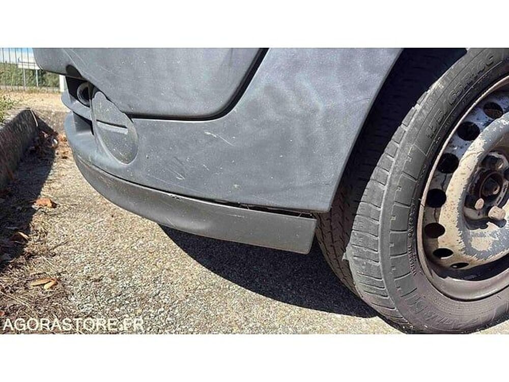 Kangoo VF1FC07AF31639869 occasion 93100 Bourg-En-Bresse