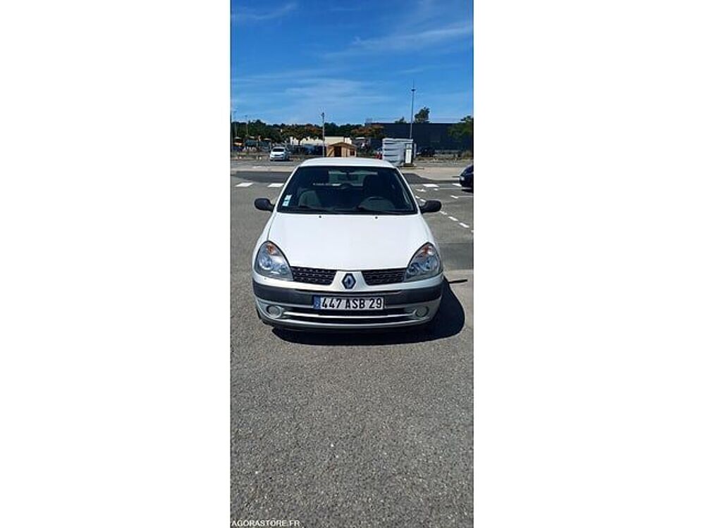 Clio VF1CBTJ0535426388 occasion 93100 Quimper
