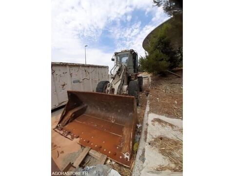 Engin de Chantier / BTP Engin de Chantier / BTP 2004 occasion Nice 93100