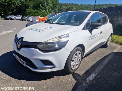 Renault Clio VF15RBF0A56757031 2017 occasion Monchy-Saint-&Eacute;loi 93100
