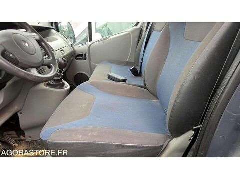 Trafic VF1FLB1B1EY777673 occasion 93100 Bouc-Bel-Air