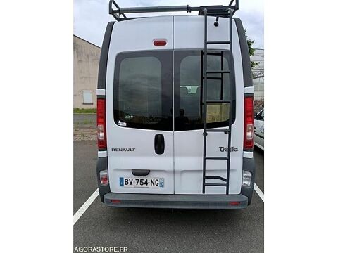 Annonce voiture Renault Trafic 5900 €