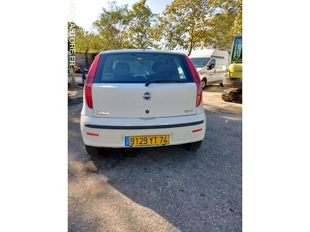 Punto ZFA18800000926269 occasion 93100 Annecy