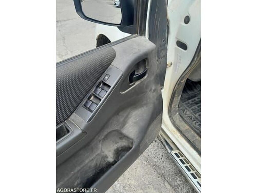 Navara VSKCVND40U0494738 occasion 93100 Draguignan
