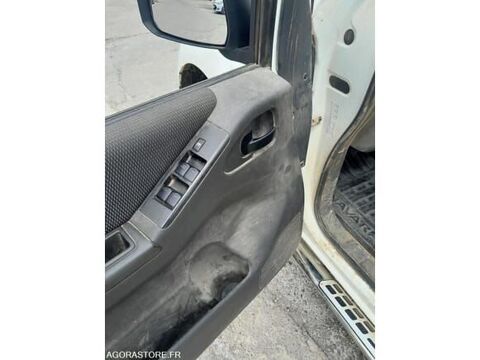 Navara VSKCVND40U0494738 occasion 93100 Draguignan
