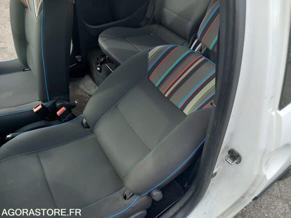 Twingo VF1CNJ60551467861 occasion 93100 Annecy