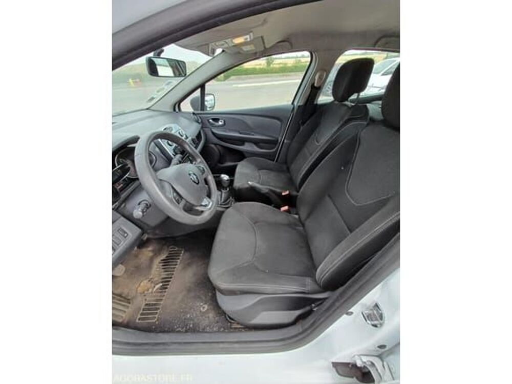 Clio VF15RBF0A56902220 occasion 93100 Thiverval-Grignon