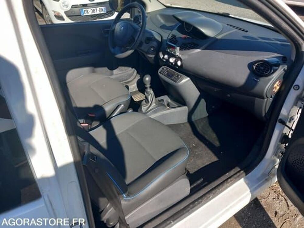 Twingo VF1CNJ60551467854 occasion 93100 Annecy