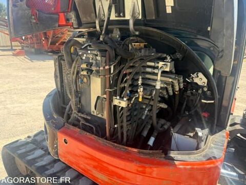 Tracto Pelle 2017 occasion 93100 Le Cr&egrave;s