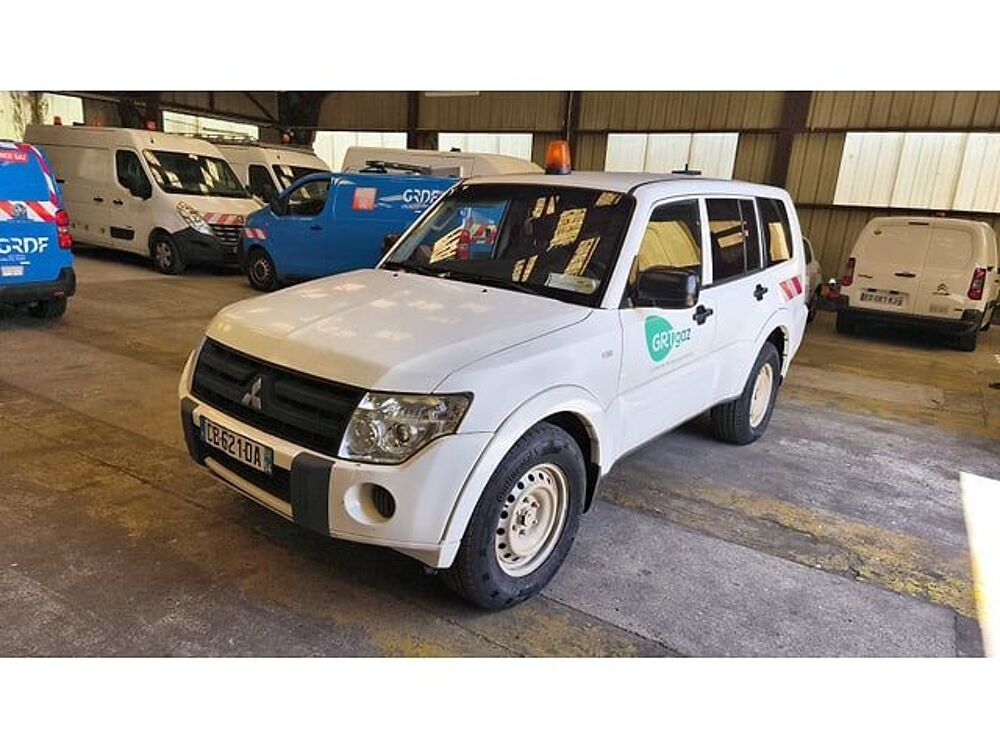 Pajero JMBLNV98WBJ000365 occasion 93100 Le Grand Bourgtheroulde
