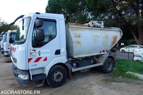 Camion magasin Camion magasin 2009 occasion Sagonne 93100