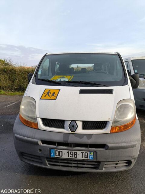 Renault Trafic VF1JLBCB65V242301 2005 occasion Saint-Jean-D'angély 93100